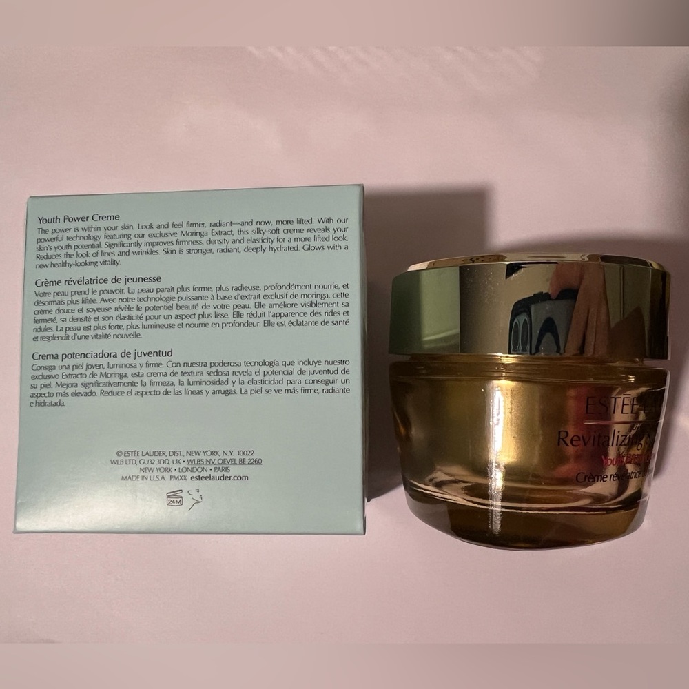 Estee Lauder Revitalizing Supreme+ Youth Power Creme - 1.7 fl oz - Picture 3 of 7